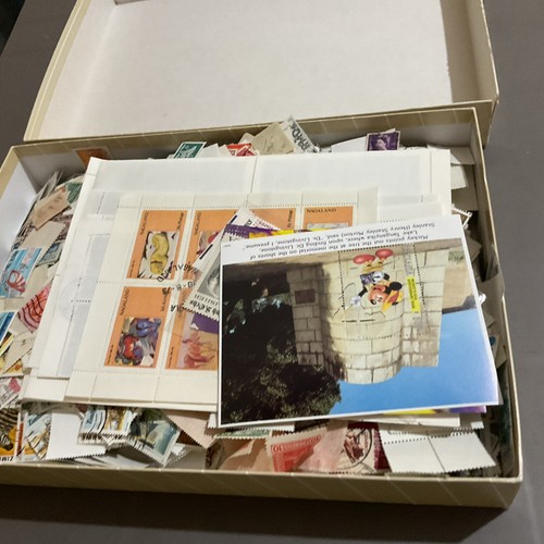 World mixed stamps - world, messey