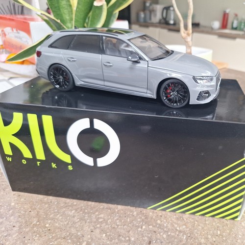 Audi rs4 avant 2022 - rs4, grey